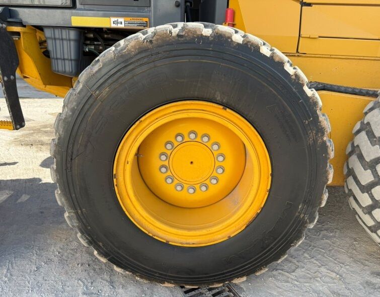 JOHN DEERE  672GP AWD **ZUGELASSEN**